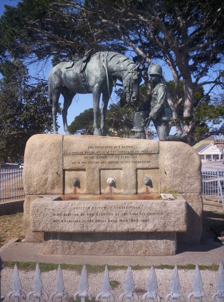 Paarden herdenkingsmonument in Port Elizabeth, erkenning van de dieren die stierven tijdens de Anglo Boerenoorlog